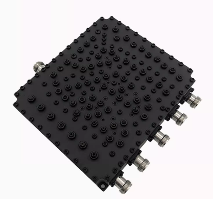  珲春双频三频四频五频腔体合路器4G+5G